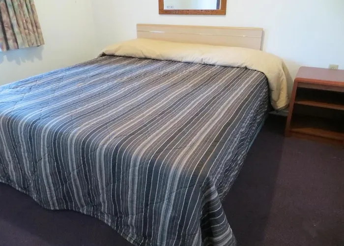 Madison Suites Motel