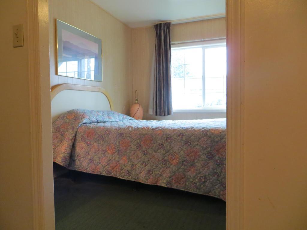 Madison Motel